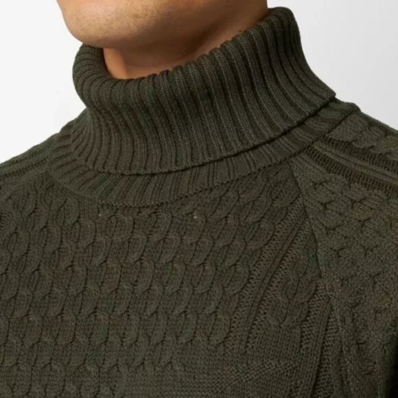 Men's Nike Life Cable Knit Turtleneck Sweater Hunter Green Medium NWT FB7770-325 - Picture 4 of 4